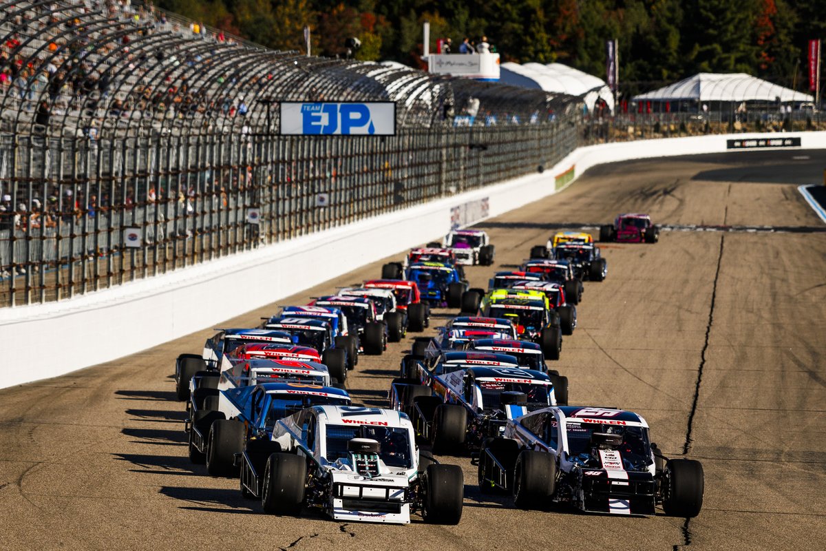 New Hampshire Motor Speedway tweet media