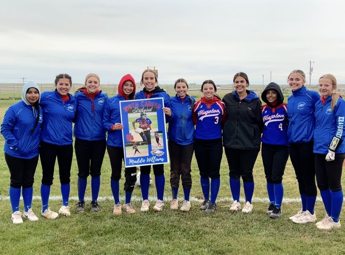 kamiroseW's tweet photo. Maddie managed to break the Hugoton High School girls javelin record AND reach 100 strikeouts this spring in her Freshman seasons! Keep working! 💪🏼💙🦅 @sportsinkansas @KansasPregame https://t.co/yuVAiq04jG