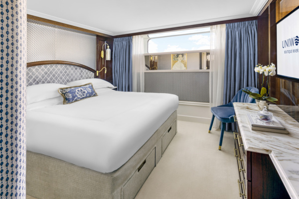 Uniworld Cruises tweet media