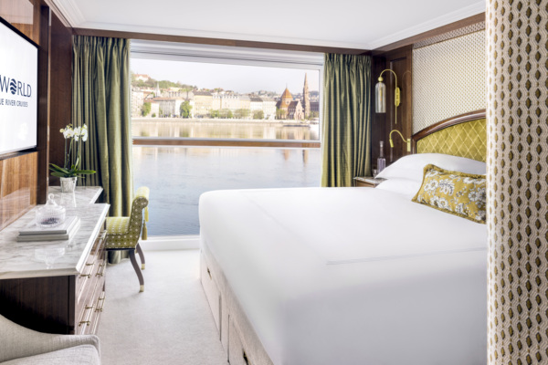 Uniworld Cruises tweet media
