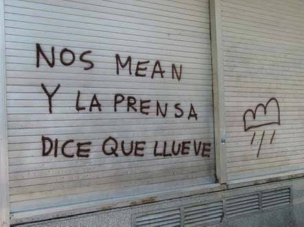 😂😂😂
Que el presidente haga un intempestivo viaje oficial  para firmar el inicio de la negociación de un acuerdo comercial con un país que representa apenas el 0.4% de nuestras exportaciones, solo puede creerlo un idiota.

Todos saben que primero se dan negociaciones entre