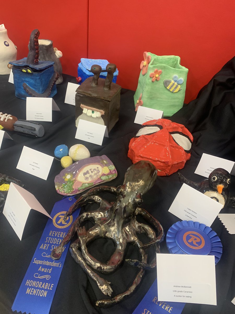 RevereCOA's tweet photo. It’s Day 3 of the Art Show! Stop by the high school tonight 6-8:30pm. 

Enter the parking lot off Everett Rd and use the 2nd set of doors near the fields to enter.   @Revere_HS_PTSA @bath_pta @BathCountry @HeartofRevere @RichfieldElem https://t.co/9cnj1ouXyB