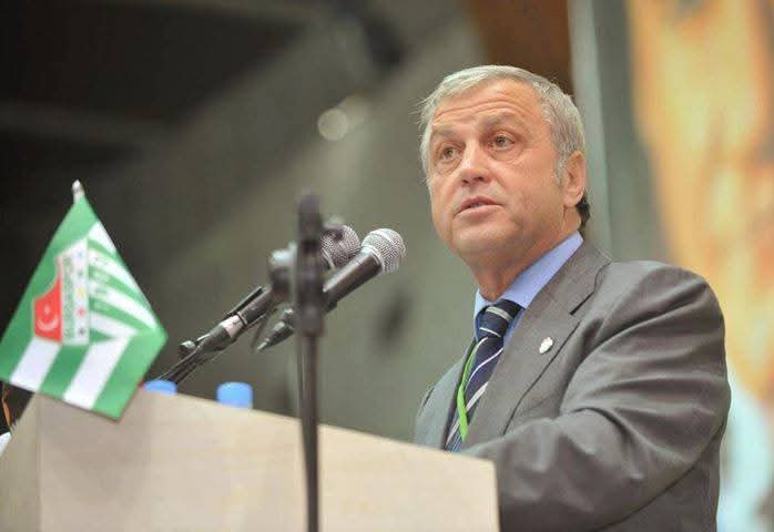 grkn1616's tweet photo. Bursaspor tarihinin tartışmasız gelmiş geçmiş en büyük başkanı mekânın cennet olsun.Tertemiz Şampiyon İbrahim Yazıcı https://t.co/WpjzLfGL9A