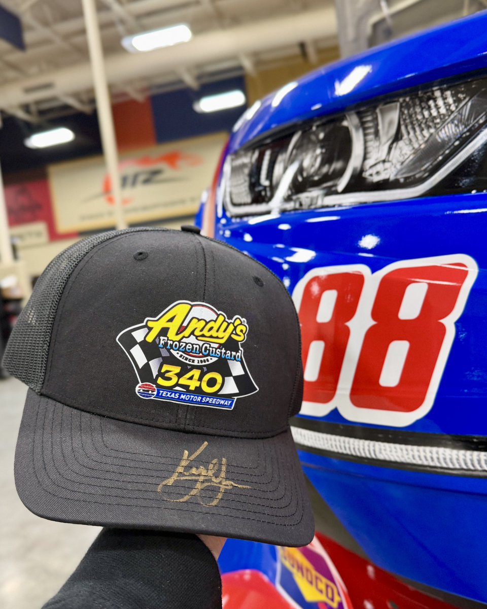 JR Motorsports tweet media