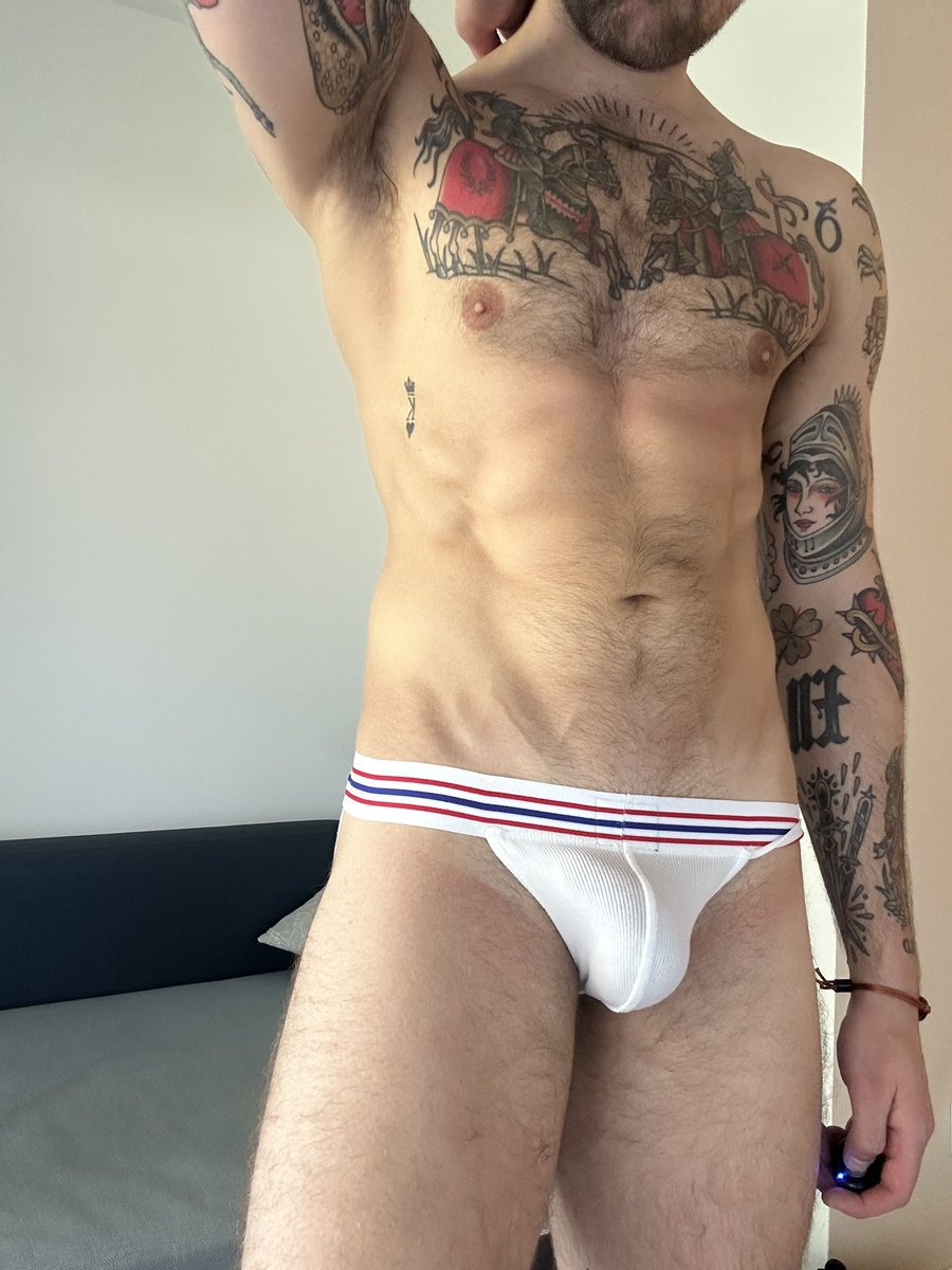 precamelot's tweet photo. New jock unlocked https://t.co/tkzaXW8Gbc