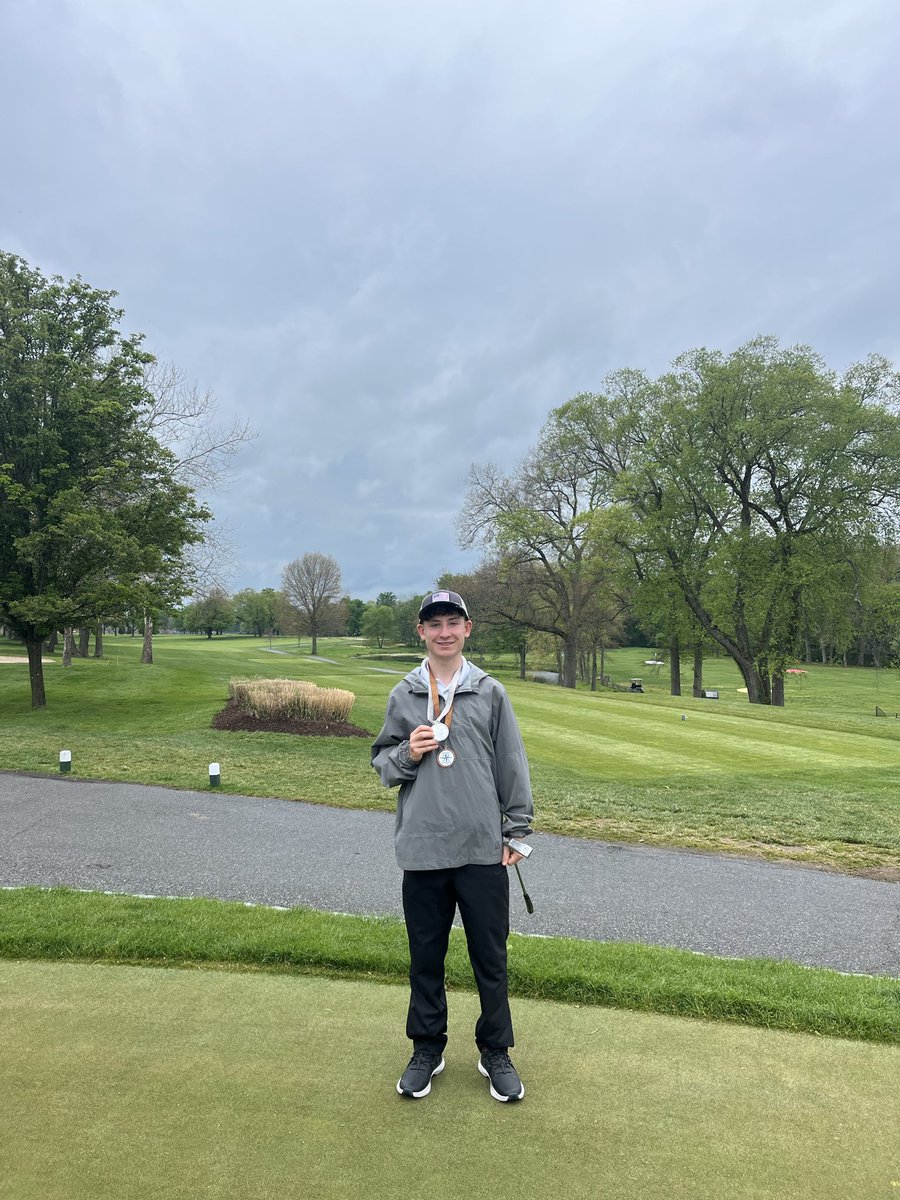WVIndiansGolf's tweet photo. Wayne Valley wins the Big North Conference tournament today at Preakness Valley Golf Course. Kenny Kiger shoots 72 to finish in 2nd place & Lucas Egan posts 75. Peter Swede shoots 76 & AJ DiAgostini cards 77 for the Indians. A great team win! #VALLEYPRIDE #team @BigNorthConBNC https://t.co/13ZizR8Zt6