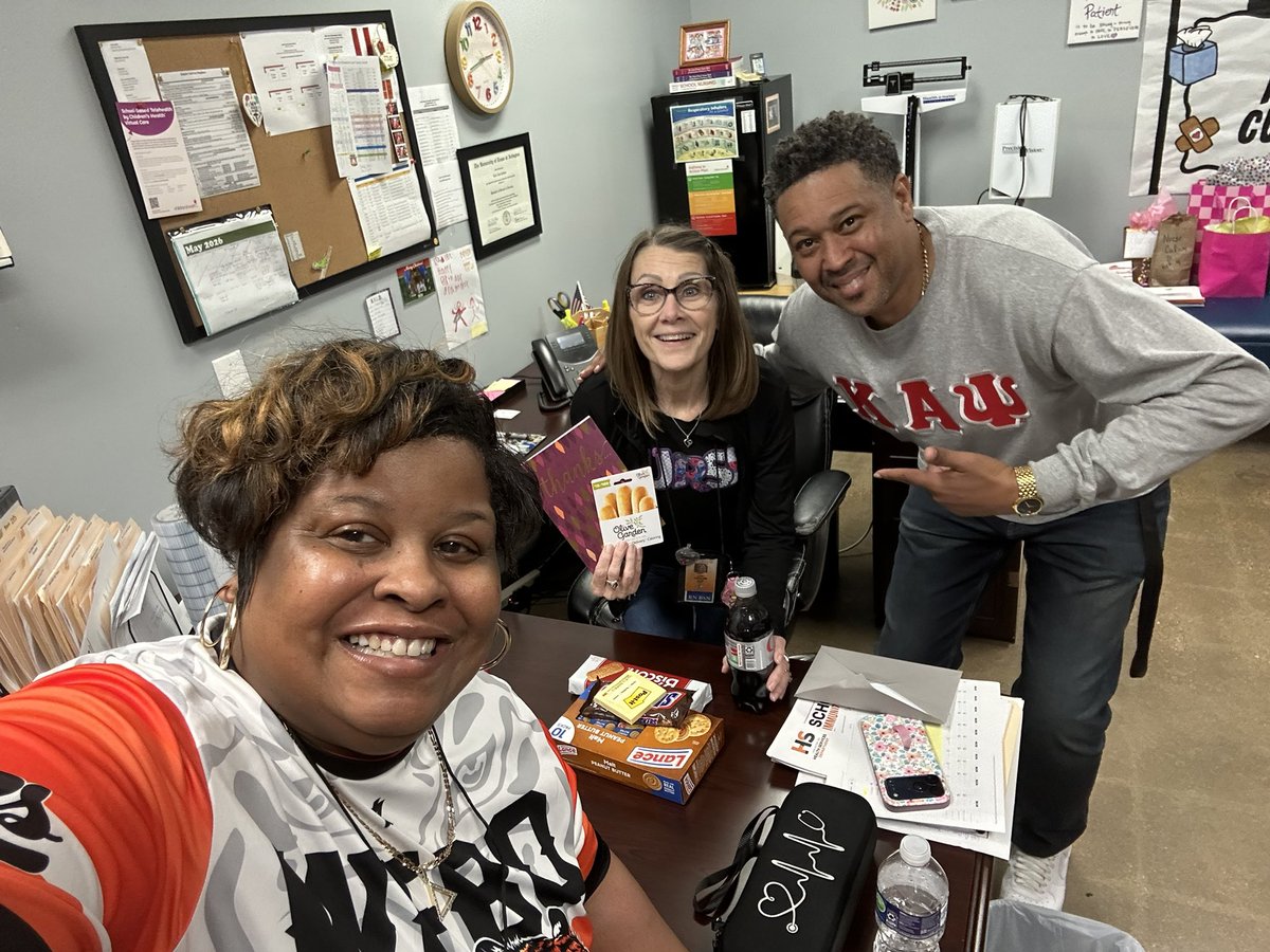 BLELancaster's tweet photo. BLE Is So Thankful For Our Fantastic Nurse Cullum!! We Are Extremely Grateful For How She Cares For Students And Staff Daily!! 🧡🖤@LancasterISD https://t.co/0xK7hQPS4s
