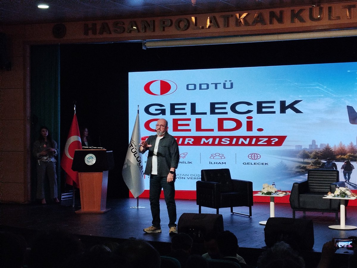 mmustafa_guler's tweet photo. Türkiye'nin köklü ve nitelikli üniveristesi olan @metu_odtu rektörü sayın Ahmet YOZGATLIGİL ve @sinancanan hocamızın katıldığı söyleşide bir araya geldik.  Rektör hocamızdan ODTÜ koçluk partneri sertifikasını aldık. https://t.co/WUeNXC5Lqf