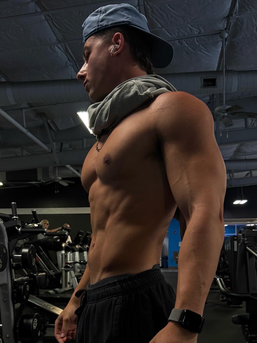 ntmalpha's tweet photo. Back and better. 
Show me some love. 
Cashapp - noahmiller2424
Venmo - Noah-Miller-421 
PayPal - Noahmilla24 https://t.co/ItMHt1g6gc