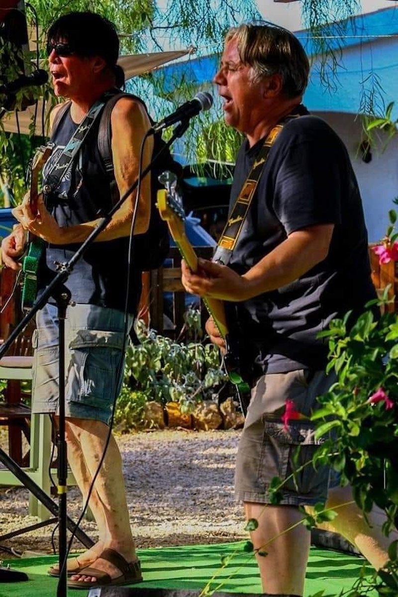 AkBandThe's tweet photo. Johnny & Nev #TheAKBand R Back in The Algarve Portugal June 2026 #HappyBirthdayNan @ParallelTriad @JudgeJuryMusic @Mariah_Tribute @10radiofm @BrightLiUK @InterstitiumAu @quoteministry_ @KeyHarrisMusic @FP_Marketing1st @ags1961uk @theSOUND_BOX @cosmicmoxa @Pam2308 @AltSoundsCov @maddieoldsmusic @SugarJunkiesUK @firehillmusic @thevampirettes @gcostagt @jozefthemad @NickyWilsonFW @Nothing2Fear1 @inwaterofficial @RDRonaldauthor @prolixmusic_ @EraseGrace @MarkBird17 @ #AK C.U. 🎶🎸🎸🤘🎸🎸🎶