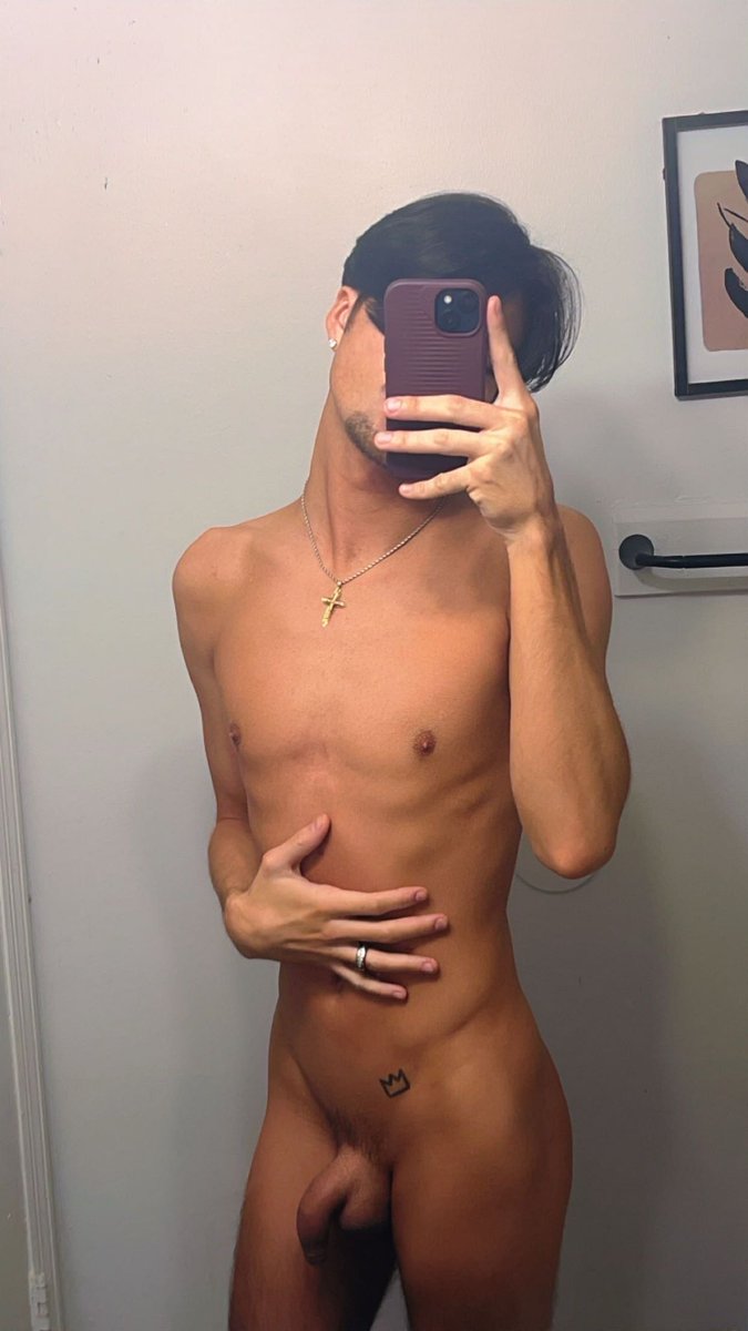 HornyDevilDick's tweet photo. Twink boys 💕 #twink #twinkboys #gay https://t.co/Kf2y458Nec