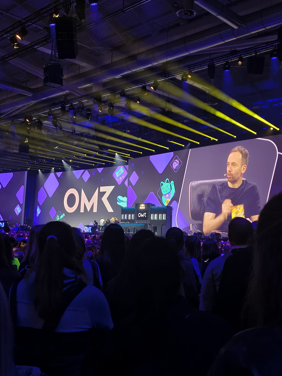 cris_citta's tweet photo. @officially_omr https://t.co/LfSBM1R825