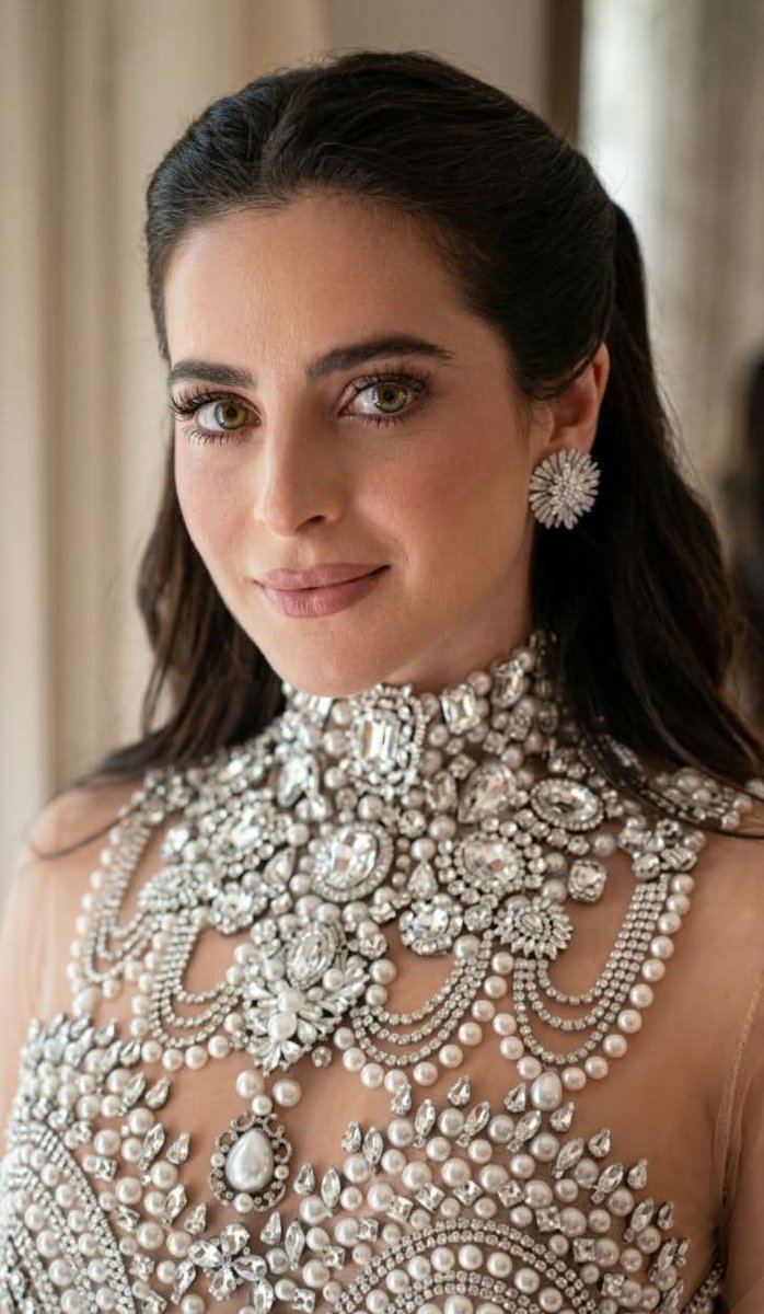 MissMexicoou's tweet photo. La mexicana Fátima Bosch y actual #MissUniverso hizo su llegada al principado de Mónaco, con elegancia y dulzura. @bosch_fatima ✨🇲🇨💎📍

#MissUniverso #MissUniverse #FatimaBosch #Monaco #Montecarlo https://t.co/viFJ5G2BO2