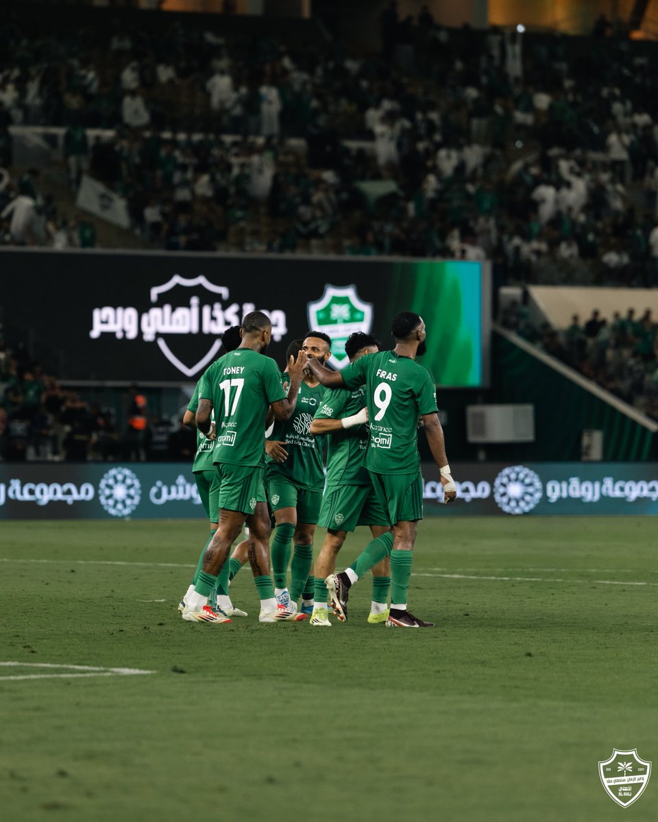 درب الفخر دايم أخضر ☝️💚

⁧ #الأهلي_الفتح | ⁧#دوري_روشن_السعودي