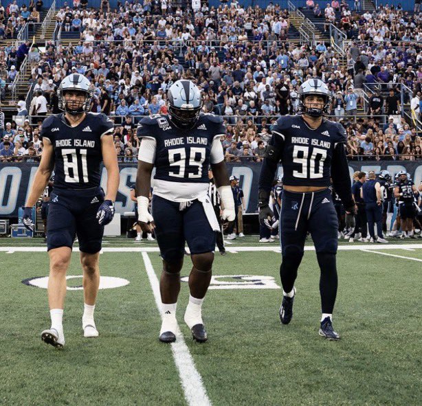 55problemzzz's tweet photo. Blessed to receive my 4th D1 offer from University Of Rhode Island thank you #GoRams🐏@RhodyFootball @Coach_Loftus @BigBody_Nas8 @CoachErn59 @Chief_Corey @Coach_Hewitt86 https://t.co/4ULRA1Dvr2