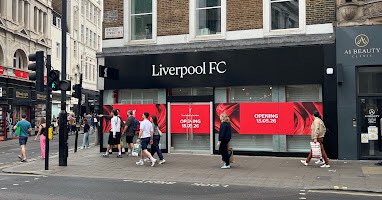 StanBowlesKing's tweet photo. @LFC this shit show is about as welcome in London as The Sun in Liverpool. You don’t belong here. Fuck off. https://t.co/9JmxqVitjk