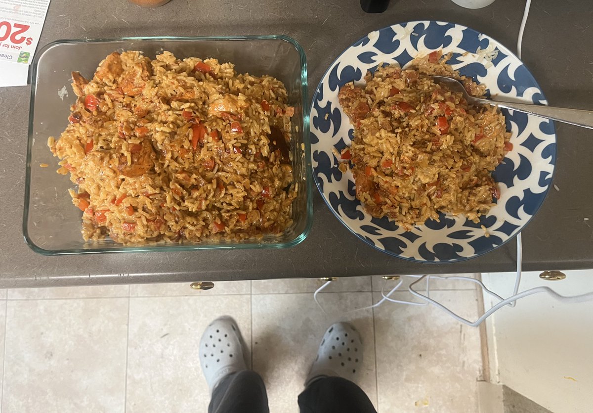 knownasmo_'s tweet photo. episode 3 of #ChefMo #SanjiTaughtMeBest https://t.co/INJD0r6DP2