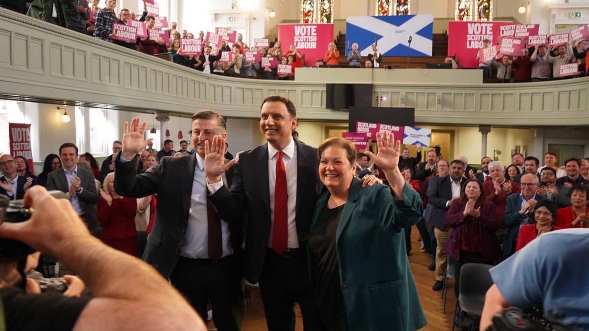 D_G_Alexander's tweet photo. Thank you to all @ScottishLabour candidates, activists, MPs, Councillors &amp; our party staff.

Tomorrow - in the tradition of Smith, Dewar, Cook &amp; Brown - we’re fighting to deliver a better Scotland. 

Have pride in our cause, hold your heads high &amp; let’s go &amp; beat the odds (again) https://t.co/YhLCmUvSbJ