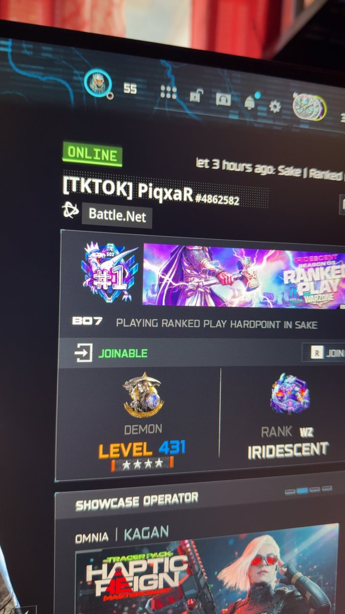 pixqaR tweet media