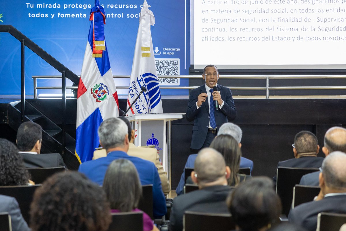 Administrativo RD tweet media