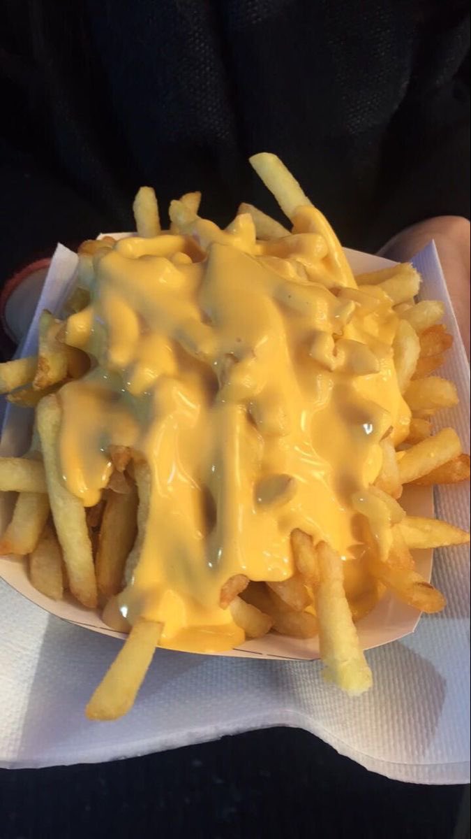 TE AMO PAPAS CON CHEDDAR😍