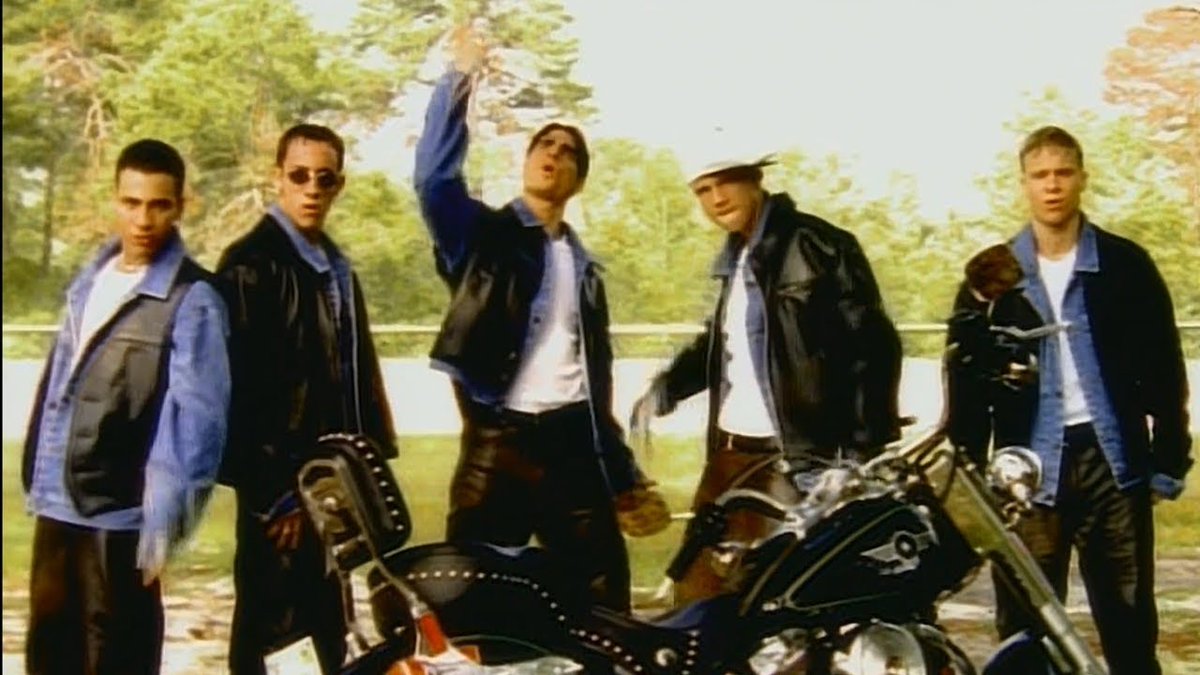 itselanx's tweet photo. hoje faz 30 anos do álbum de estreia que nos deu vários hinos. backstreet boys, vocês sempre serão os maiores! https://t.co/Y1OATNTQVH