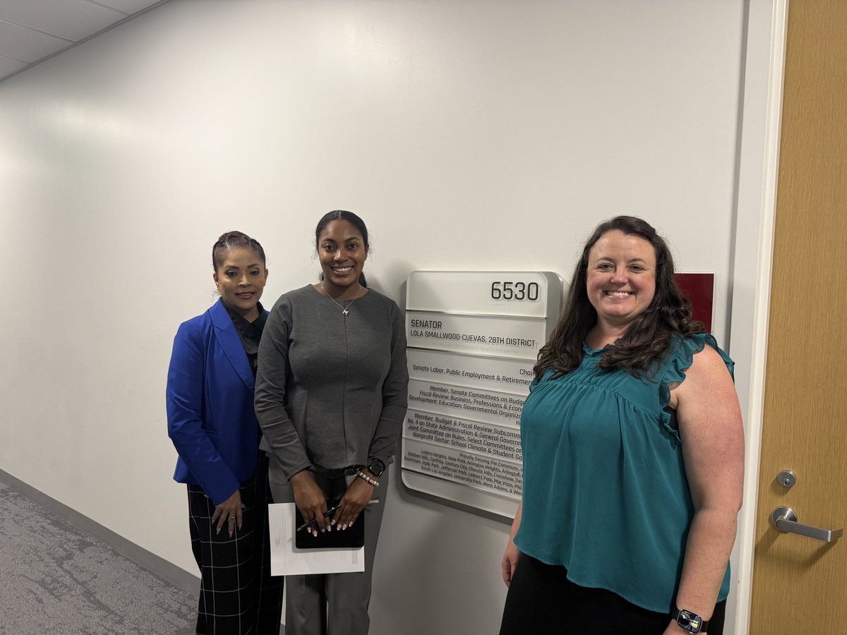 bdcouncilca's tweet photo. Big shout out to Monea in Lola Smallwood-Cuevas’s office and Alison in Senator Sasha Renée Pérez’s office for your support of policies to protect patients!
#AdvocacyInAction #CalLeg #sb363 #sb535 #ab1187 #sb1199 @CAChronicCare @Lola_Smallwood @SashaReneePerez https://t.co/bsPZyH8foL