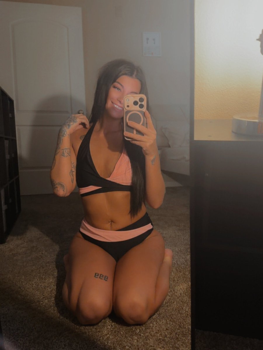 Callmekris66's tweet photo. Summer ready, wya? 😜 https://t.co/tQMgGm4mgL