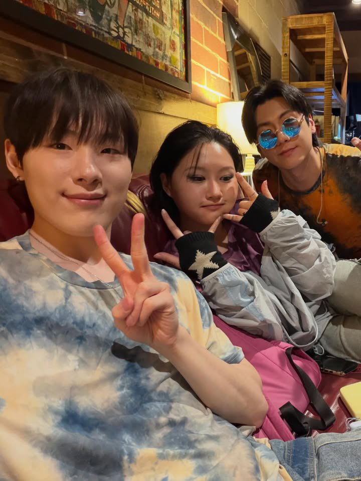 je gwanwoo pics tweet media