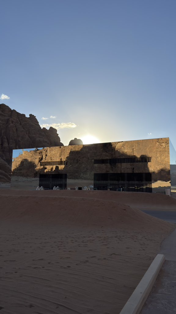 faAd07's tweet photo. Winter in Alula ��� https://t.co/kw7ETKAGOA