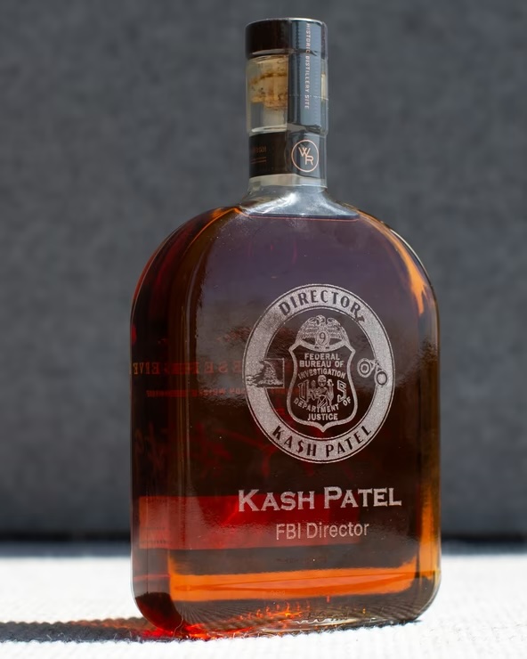 factpostnews's tweet photo. New reporting reveals Kash Patel frequently gave out personalized bottles of whiskey to FBI employees and others he met at work-related functions.

This comes after allegations that he abused alcohol while on the job. https://t.co/262sD9u55P