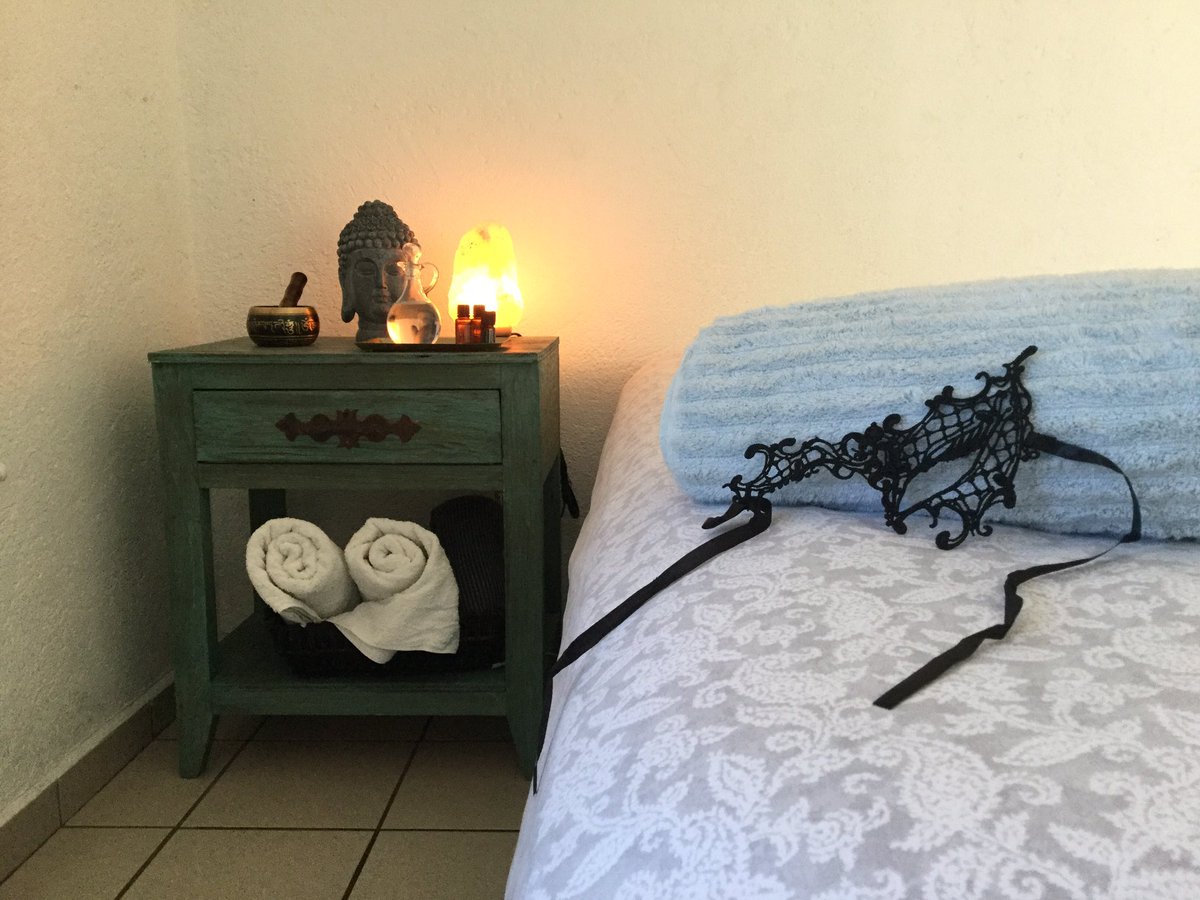 EscortQuerétaro tweet media