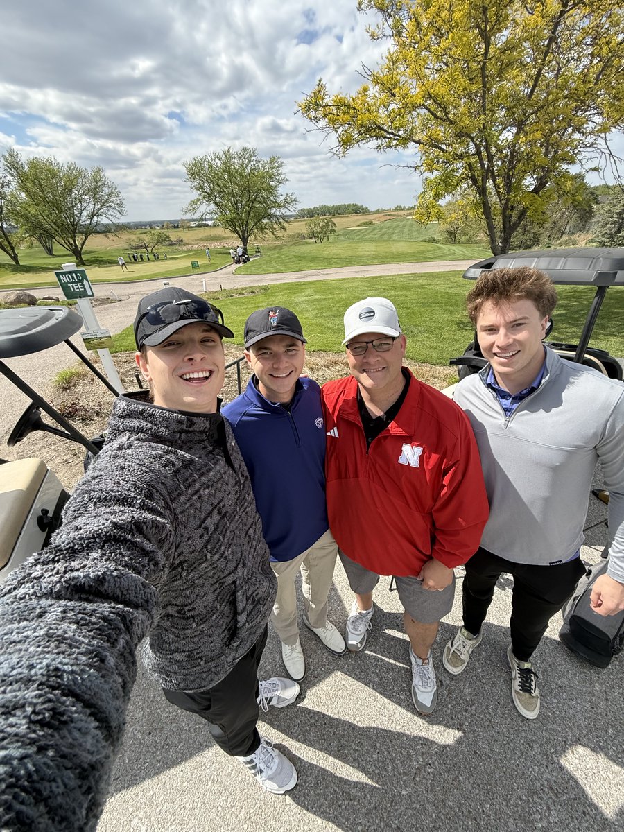 TimHodges402's tweet photo. These three boys wanted one final lesson from the old professor before finals week is over. Good times! ⛳️ https://t.co/FnVkzxm8R3