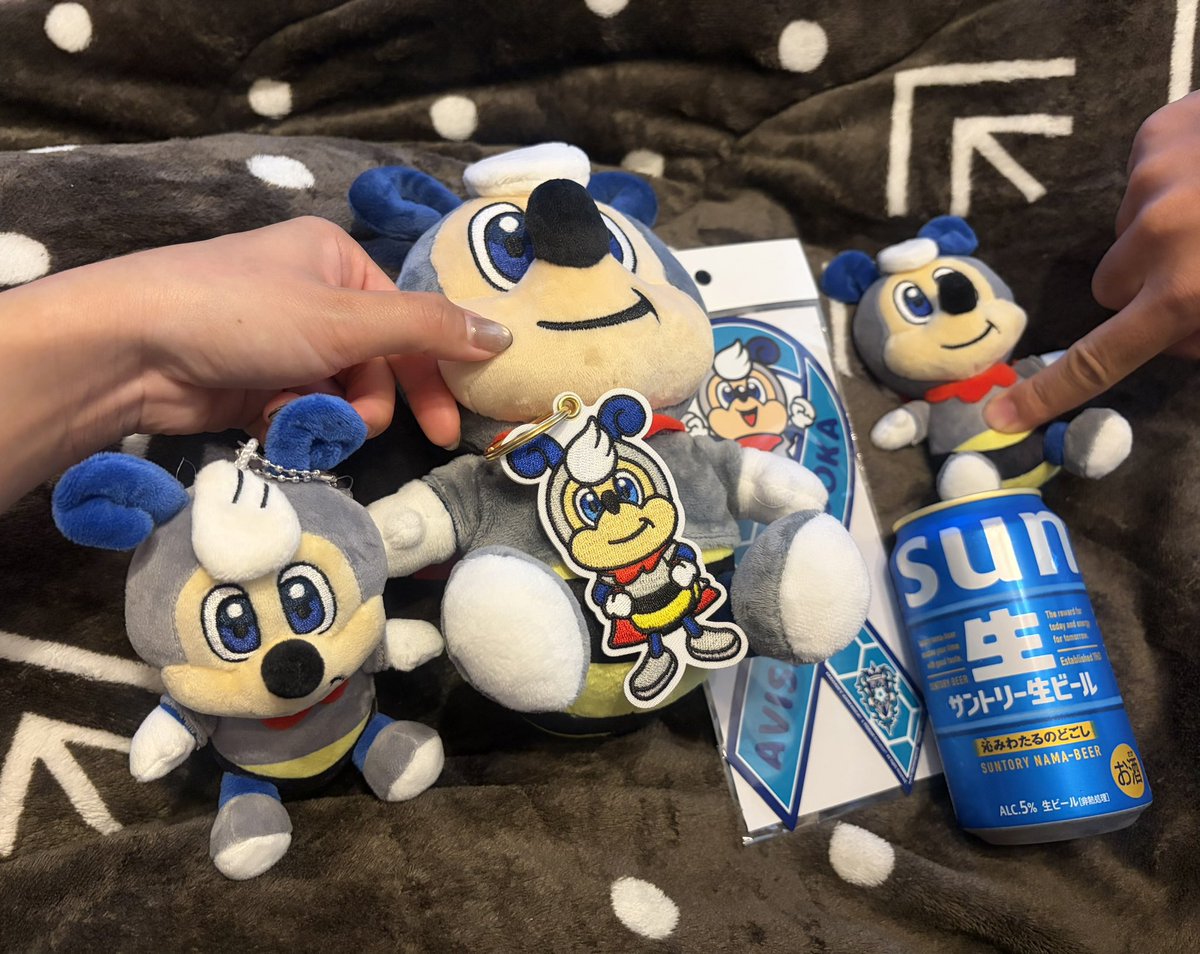 ___yuff_09's tweet photo. 朝4:30家着🚙
スビーくんと頂いたおつまみで乾杯🍻 https://t.co/3V6ucf6iCf