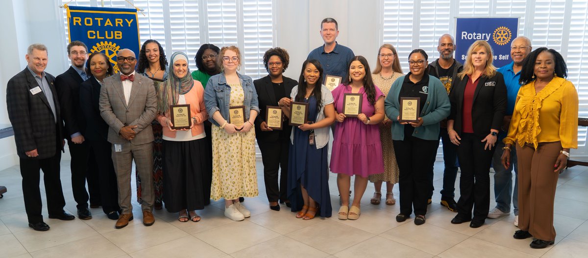 FortBendISDSupt's tweet photo. Teaching is hard work, but more importantly, it is HEART work. ❤️

As the district continues celebrating educators across Fort Bend ISD, today was a special opportunity to recognize our principals, rookie teachers, finalists, and Teachers of the Year honored by the Sugar Land Rotary Club. Thank you for your passion, dedication, and commitment to students each and every day. #LevelUp #LeadThePAC