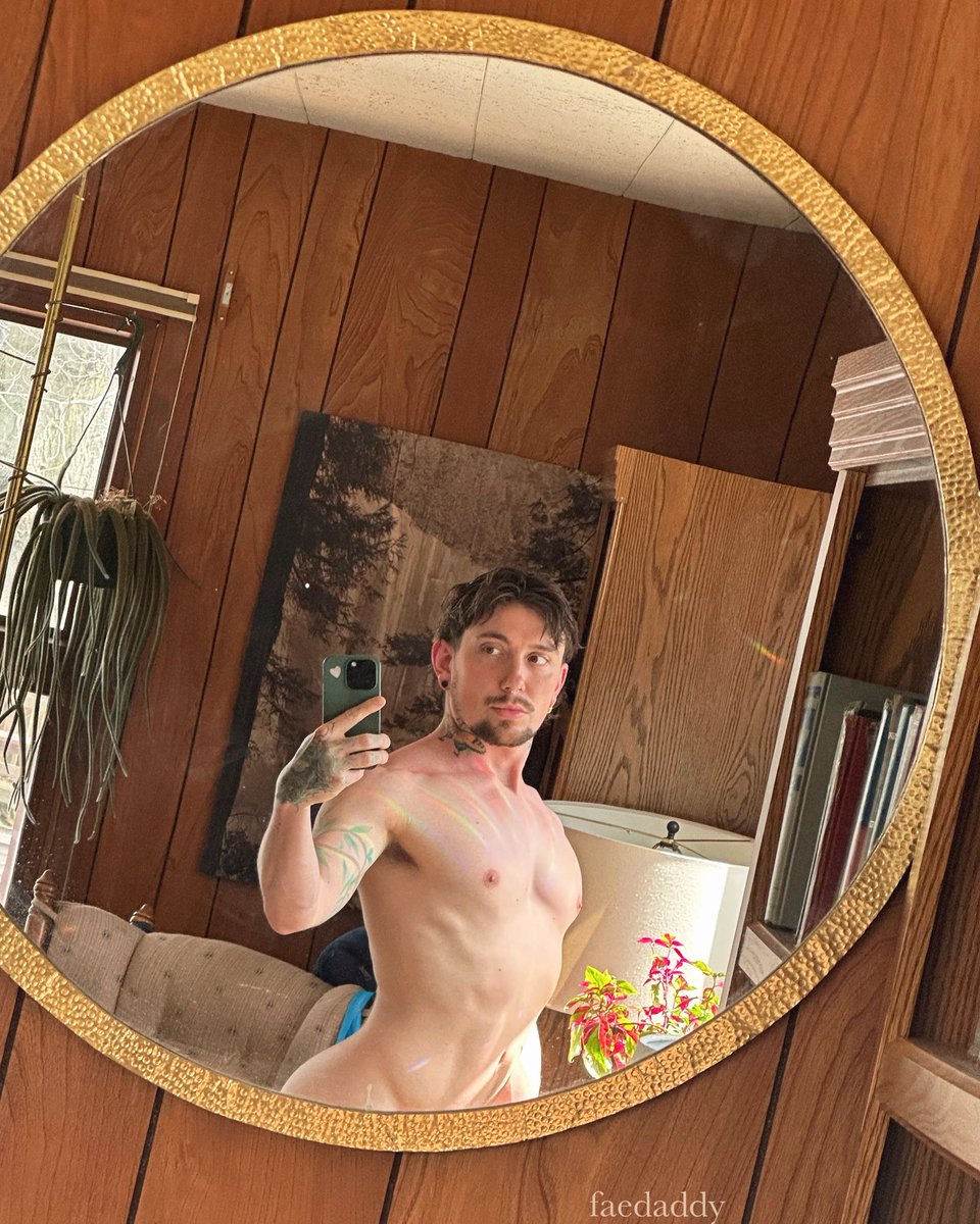 Alex Reed tweet media