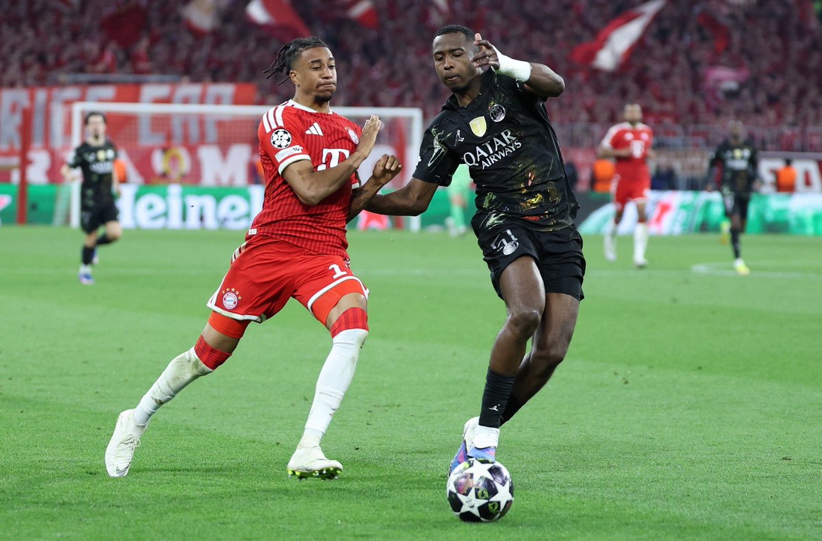 It’s quite incredible that for all the phenomenal players PSG have bought over the years…

Messi, Neymar, Mbappe, Cavani, Ibrahimovic, Verratti etc etc…

The most IMPORTANT signing in their history could be a €40m Ecuadorean centre back from Eintracht Frankfurt, who had 1 year