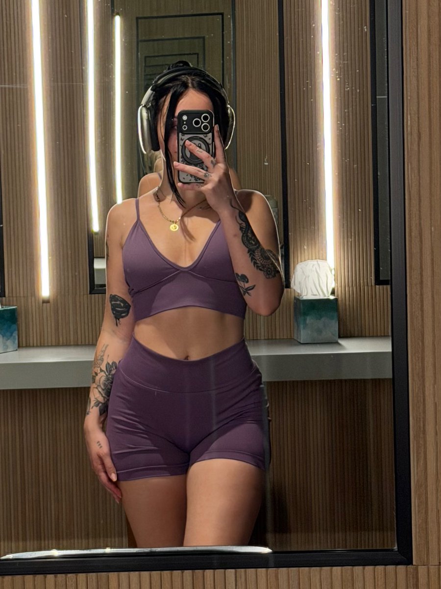 Lindsay tweet media