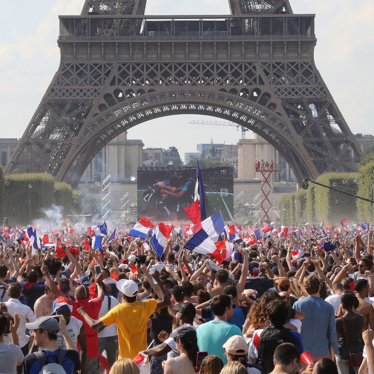 FRENCHRAPUS 🇺🇸 tweet media