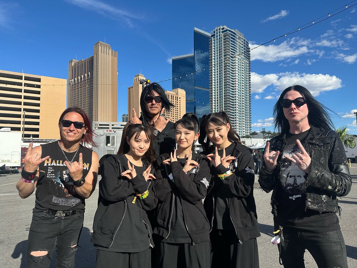 moametal 💭 tweet media