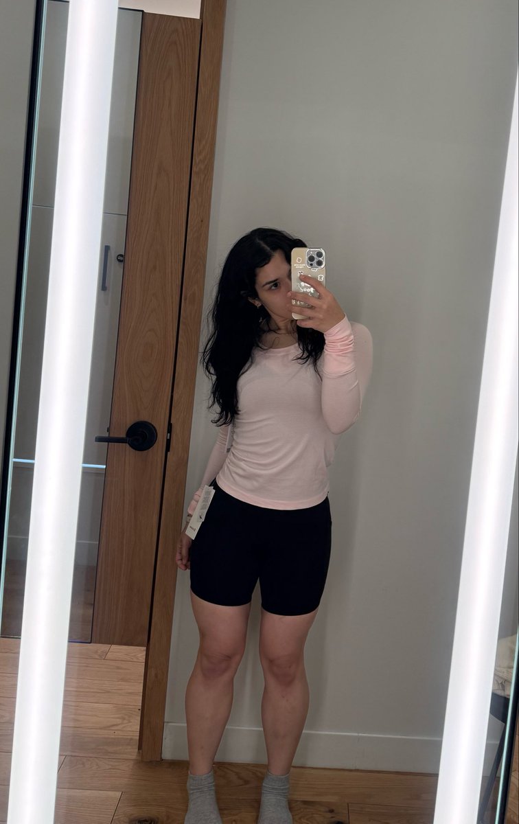 White or black ones ??????   ?!)?!