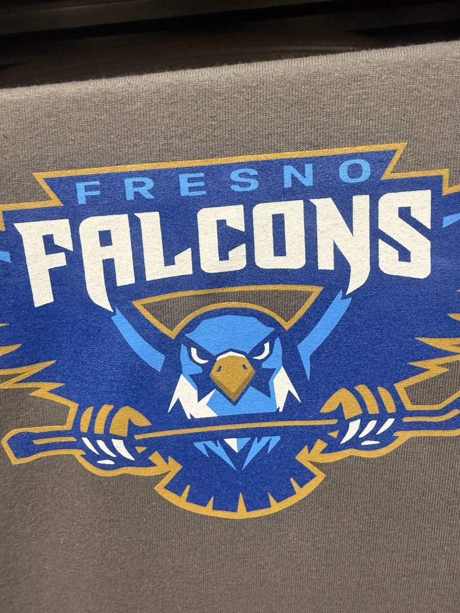 TiffanyABC30's tweet photo. The Fresno Falcons are returning to Selland Arena for the first time in 17 years! They’ll hit the ice early October 🏒  @ABC30 https://t.co/3L1rvcgjnH