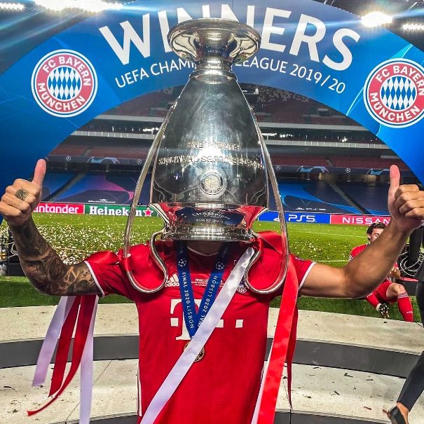 centregoals's tweet photo. 🇫🇷🏆 Lucas Hernández could win his third UEFA Champions League title:

✅ 2020 ✅ 2025 ⏳ 2026 https://t.co/35271s2i1G