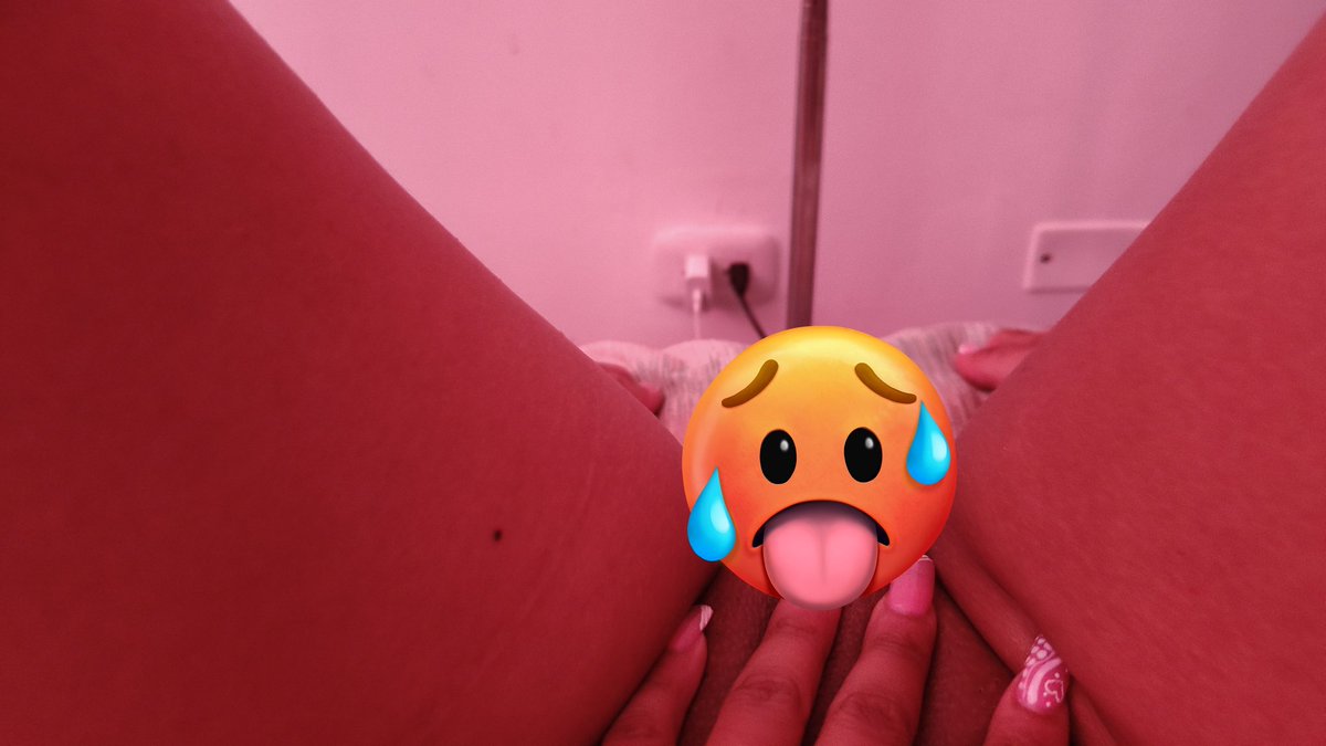 WaifuSecrely's tweet photo. They say forbidden fruit is sweeter.💋 https://t.co/TRetu5UQXk