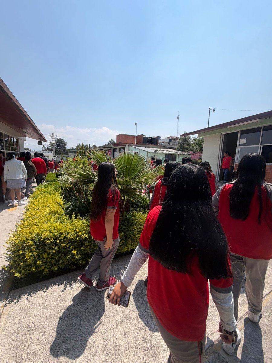 ESCUELA PREPARATORIA OFICIAL NÚM. 180 tweet media