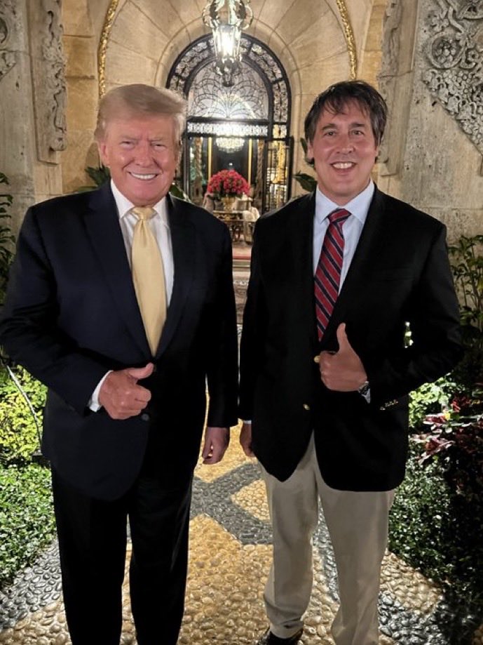 PaulDans4SC's tweet photo. The 6th District needs new roads new schools and NEW representation. We have Republicans in the state Senate who are making back alley deals to betray President Trump and not redistrict. We need to stand with the President and bring the 6th district into the 21st century. https://t.co/fpKsI4wToB