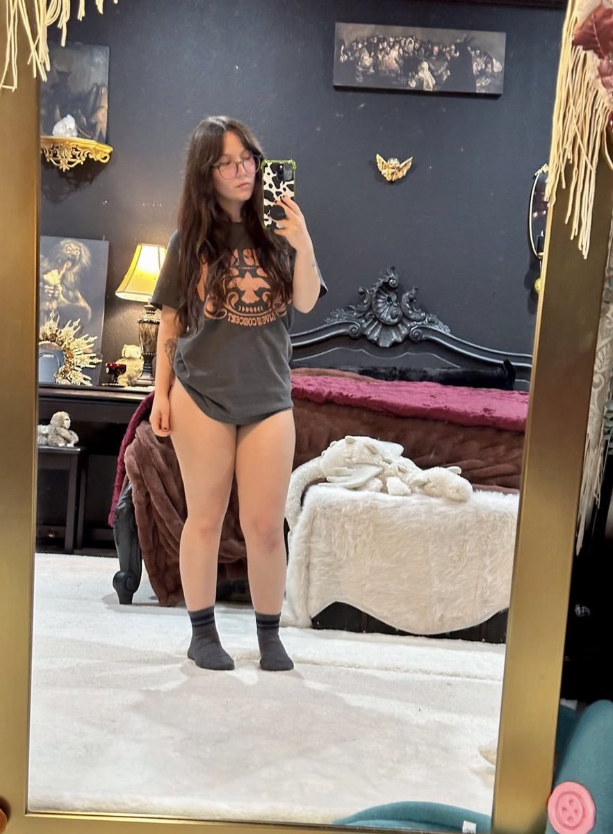 egg_goth30490's tweet photo. 🤪 https://t.co/YRFDQfvJvu