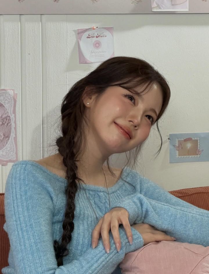 260506| Ayaka (@/ayaaaka.__) Instagram Update! (1/3) #AYAKA #NiziU