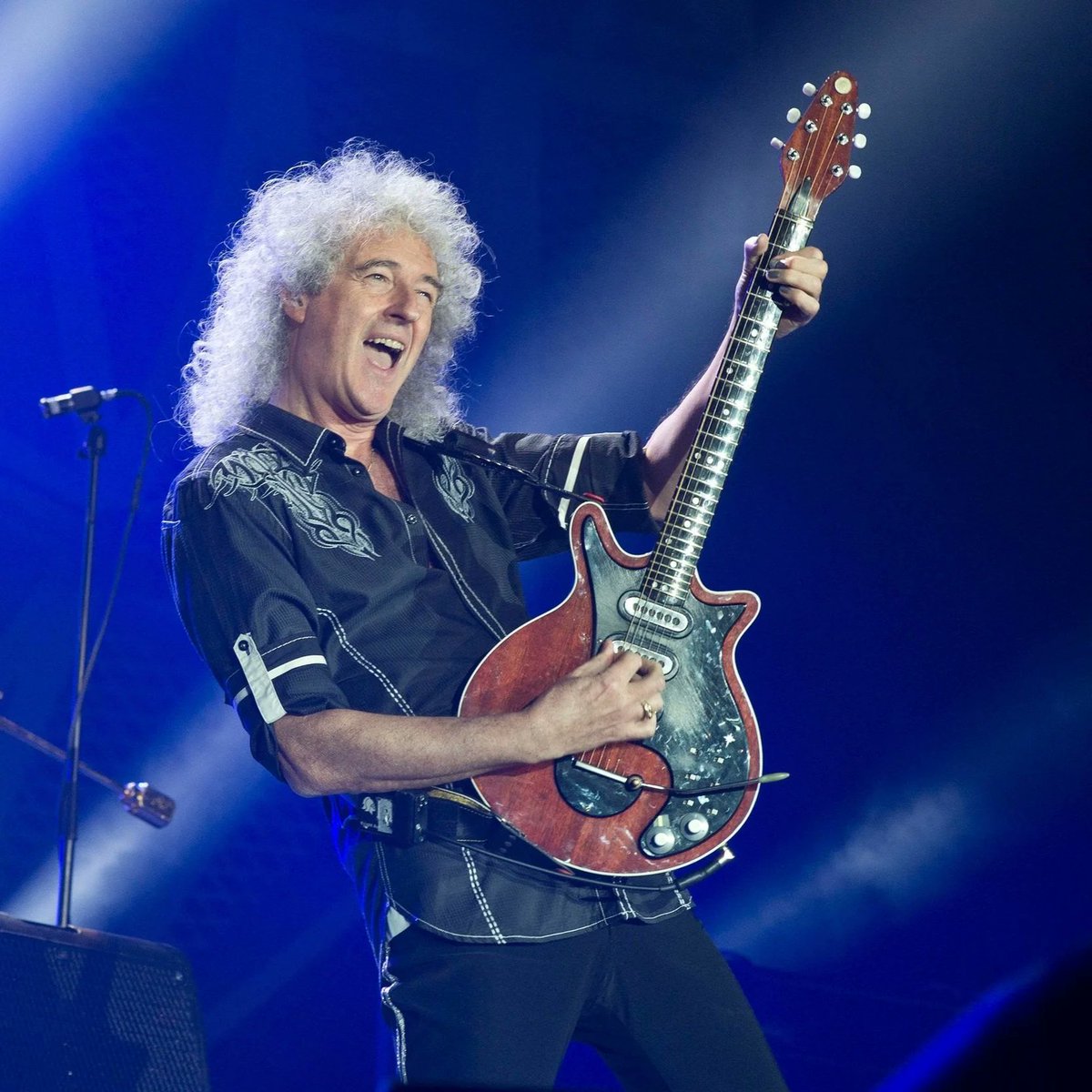 A fun fact about Brian May.

The legendary Queen guitarist is not only one of the greatest rock musicians in history, but he is also an astrophysicist.

He earned his PhD in Astrophysics from the University of Hertfordshire in 2007 (after putting it on hold for decades due to