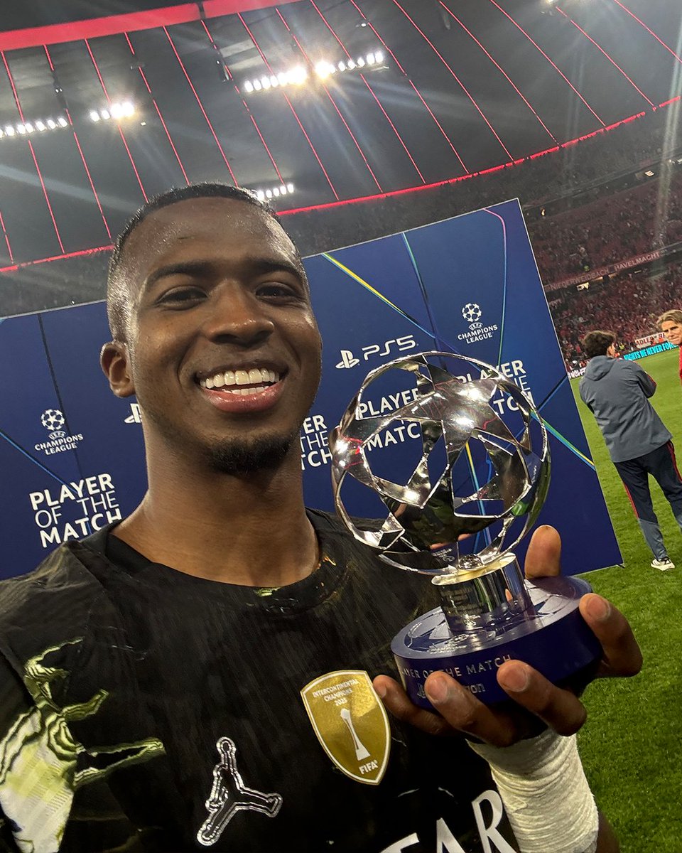 UEFA Champions League tweet media